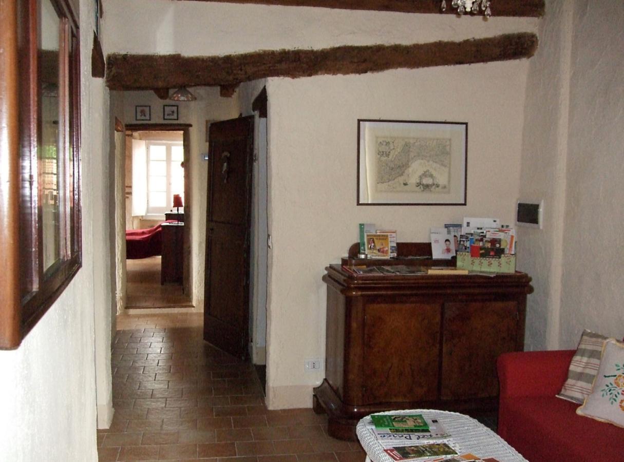 Casa Di Alfredo B&B - Citr9039 Mioglia Bagian luar foto
