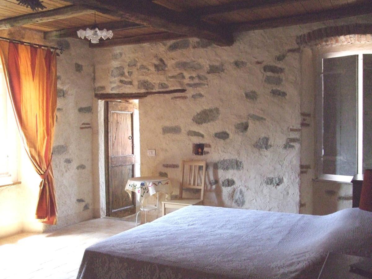 Casa Di Alfredo B&B - Citr9039 Mioglia Bagian luar foto
