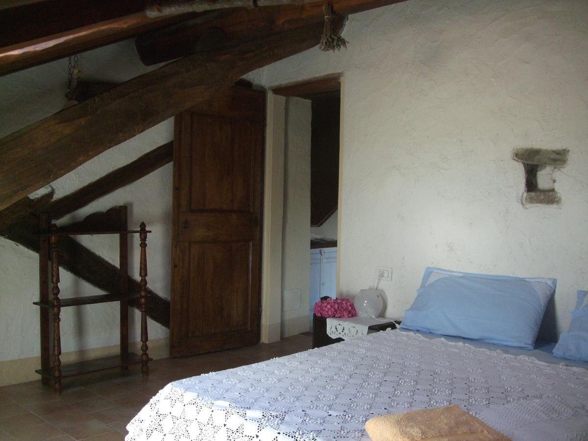Casa Di Alfredo B&B - Citr9039 Mioglia Bagian luar foto